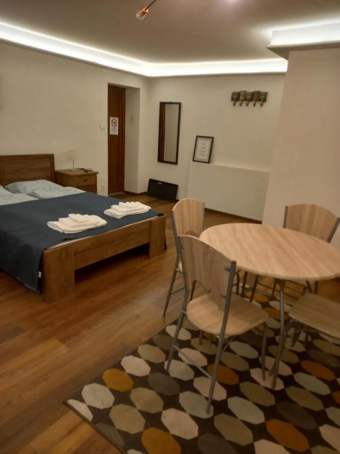 Liszt Ferenc Square Studio Apartment Budapest Esterno foto