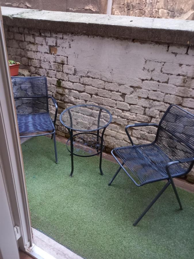 Liszt Ferenc Square Studio Apartment Budapest Esterno foto